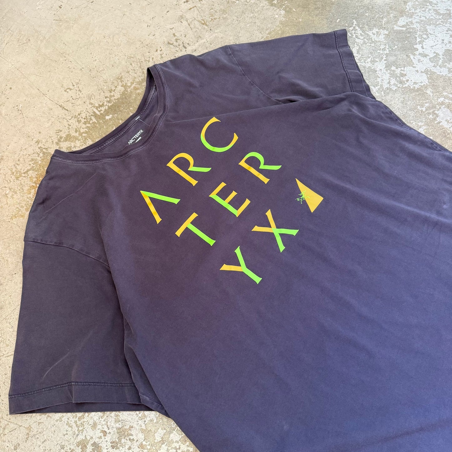 2010’s Arcteryx Spellout Graphic Tee - XXL