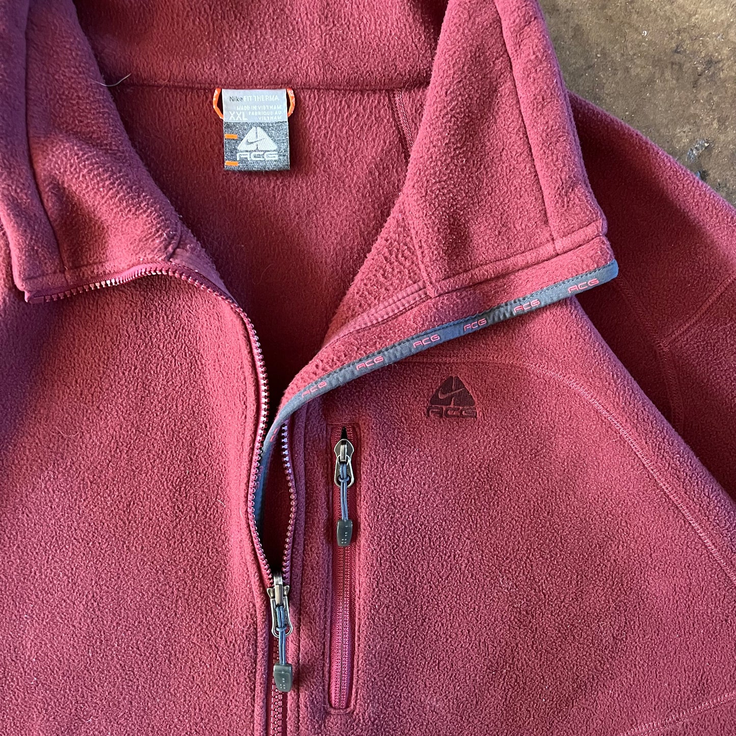 2000's Nike ACG Burgundy Fleece Zip Up - XXL