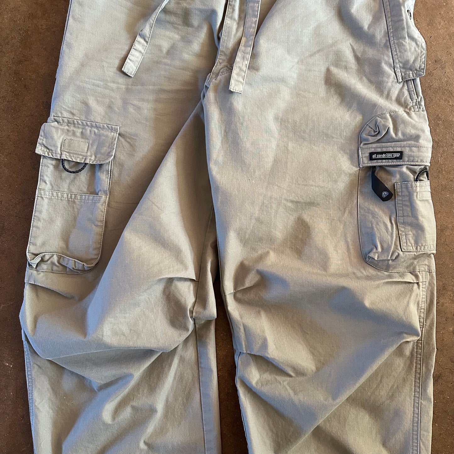 2000's Nike ACG Green Utility Pocket Pant - Medium