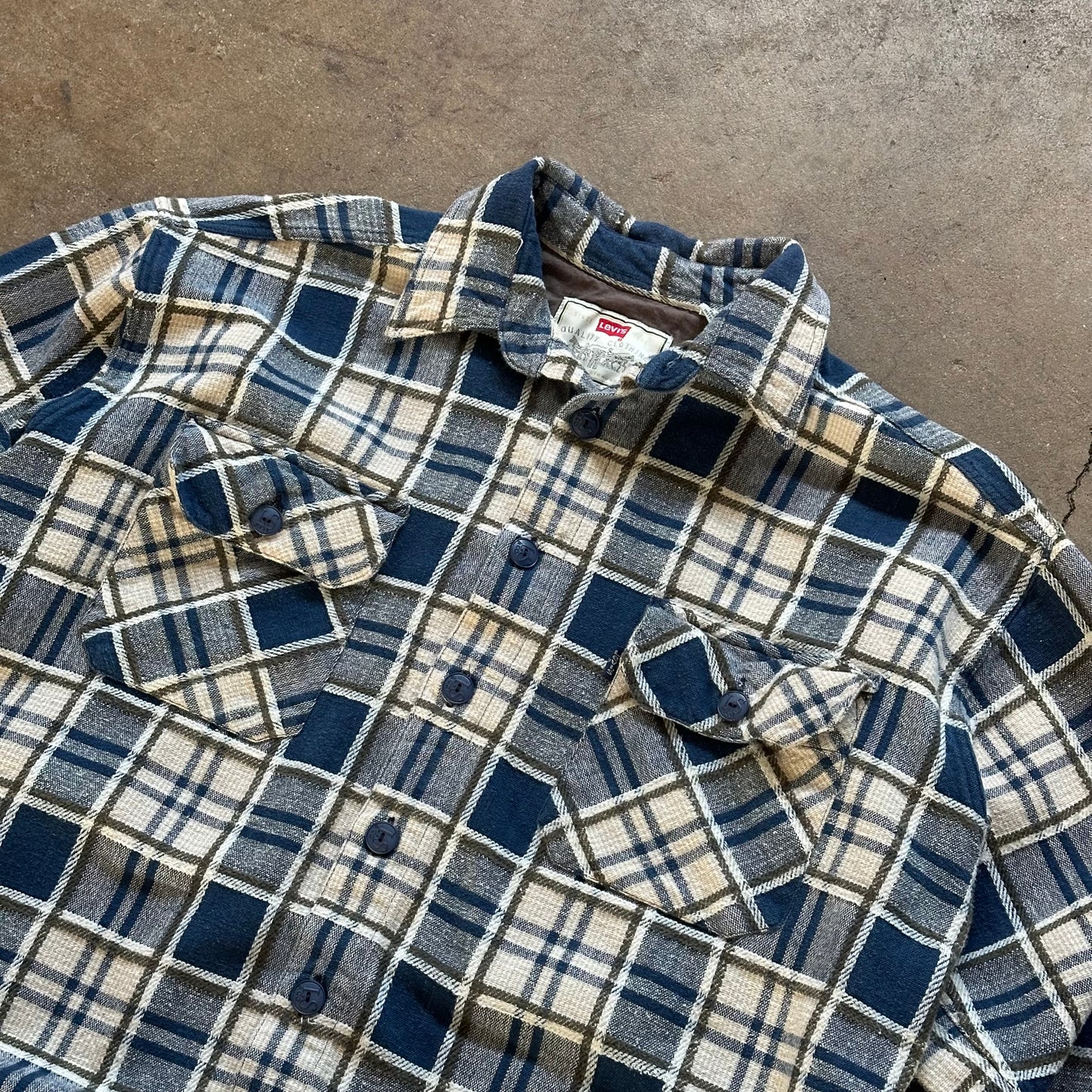 1990's Levi's Textured Plaid Button Up Flannel - Large