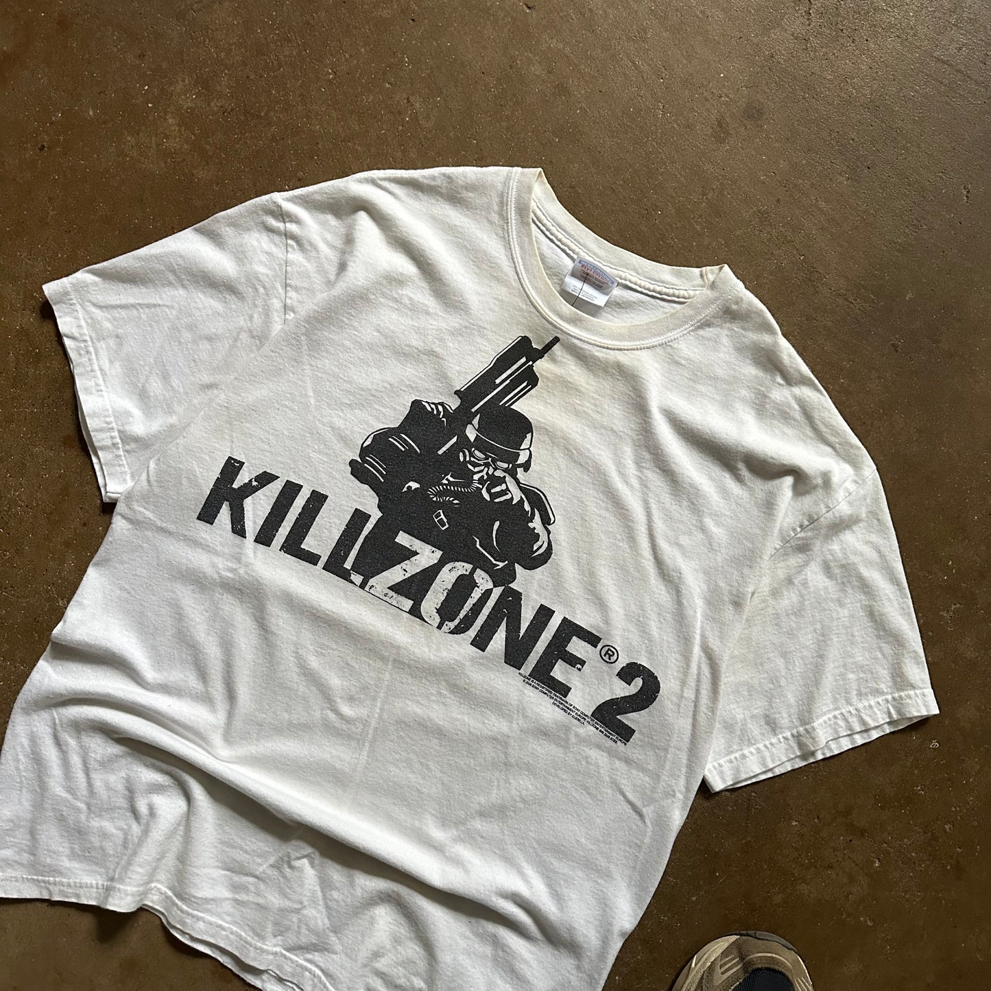 2000's Killzone 2 Tee- Large