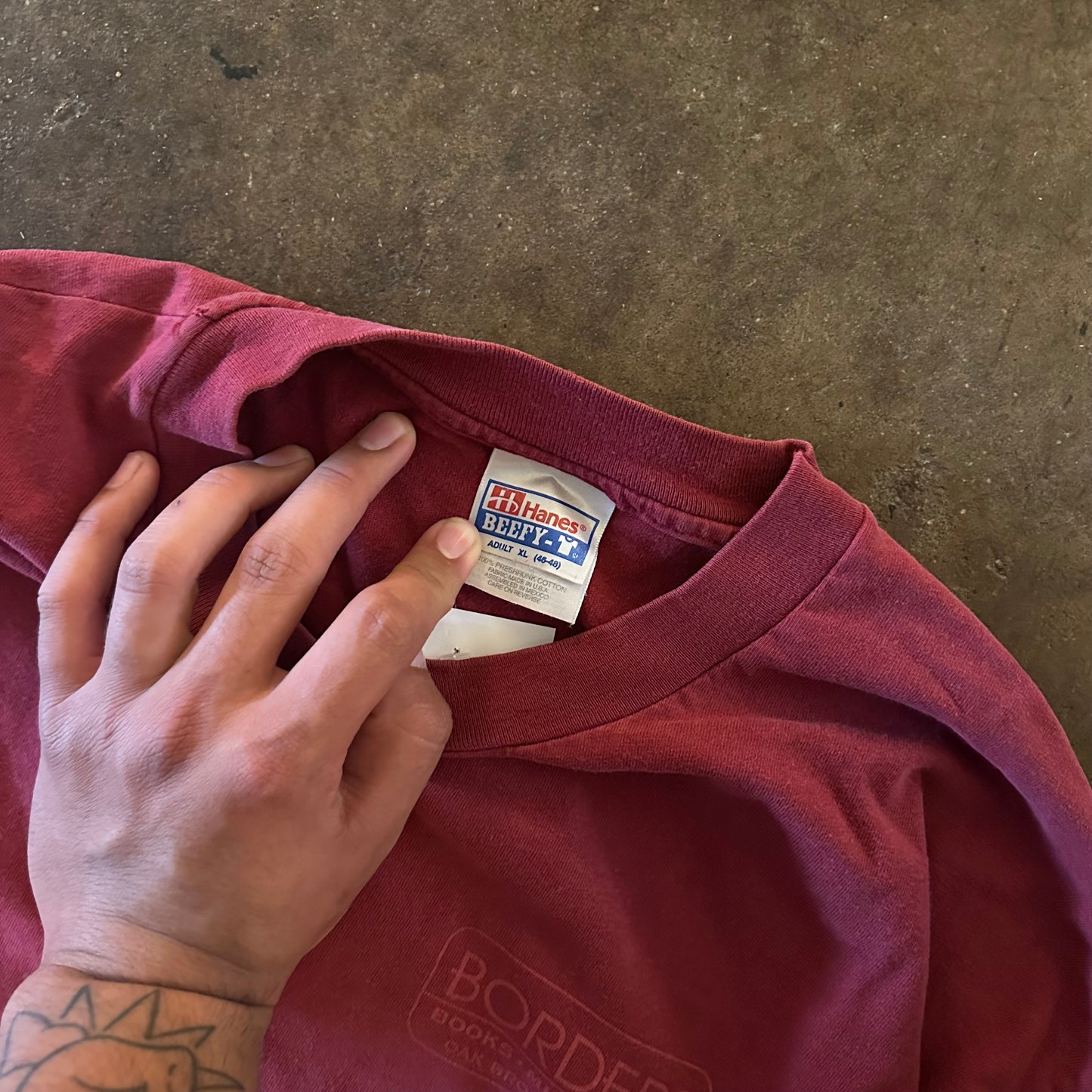 2000's Borders Book Store Longsleeve Tee: Extra Large