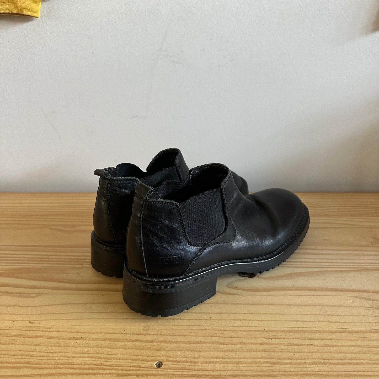 1990's Kenneth Cole Reaction Lug Sole Chelsea Boots - Size 11.5