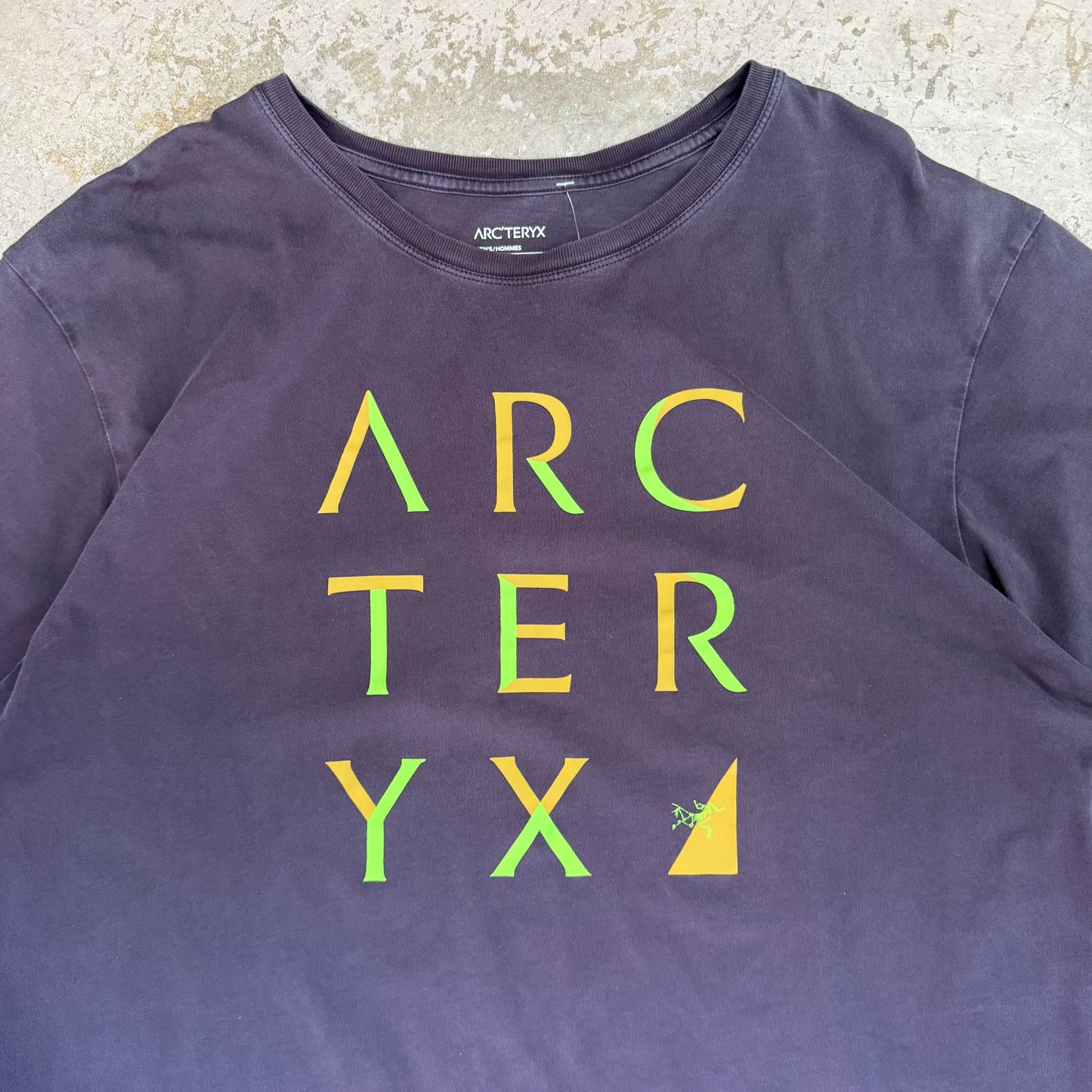 2010’s Arcteryx Spellout Graphic Tee - XXL