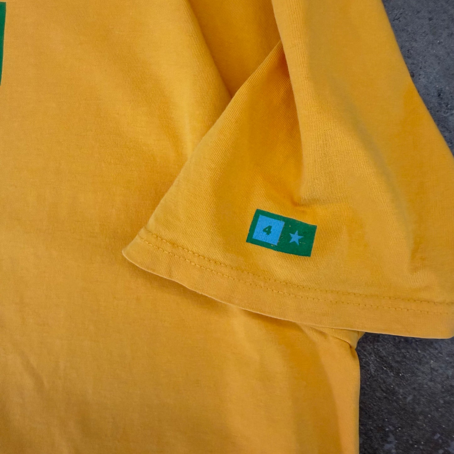 1990’s 4 Star Skate Graphic Tee - Extra Large