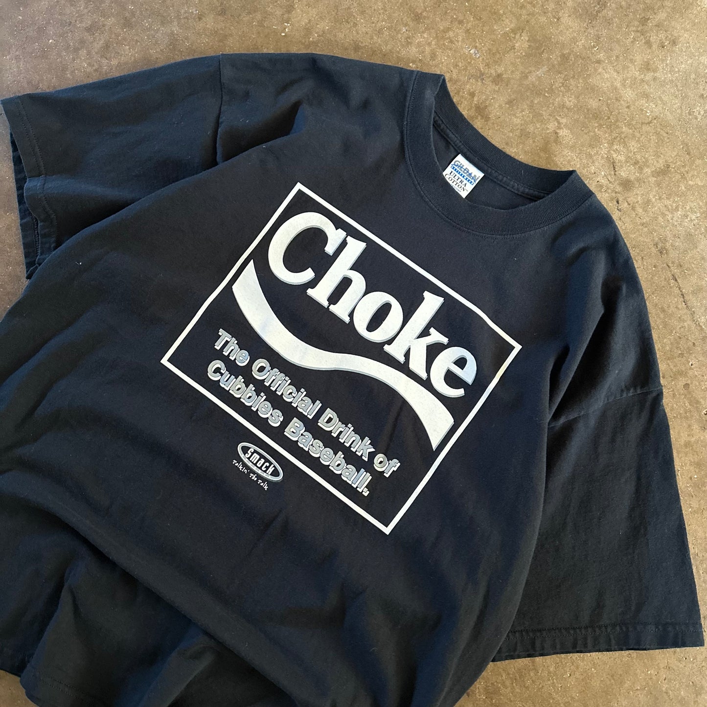 2000's "Choke" Chicago Cubs Parody Tee- Extra Large