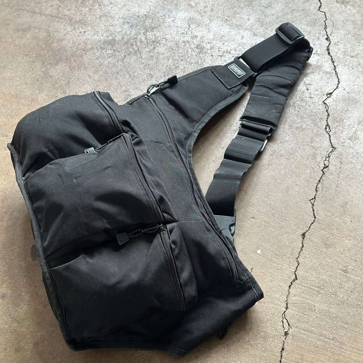 2000's GAP Sling Bag