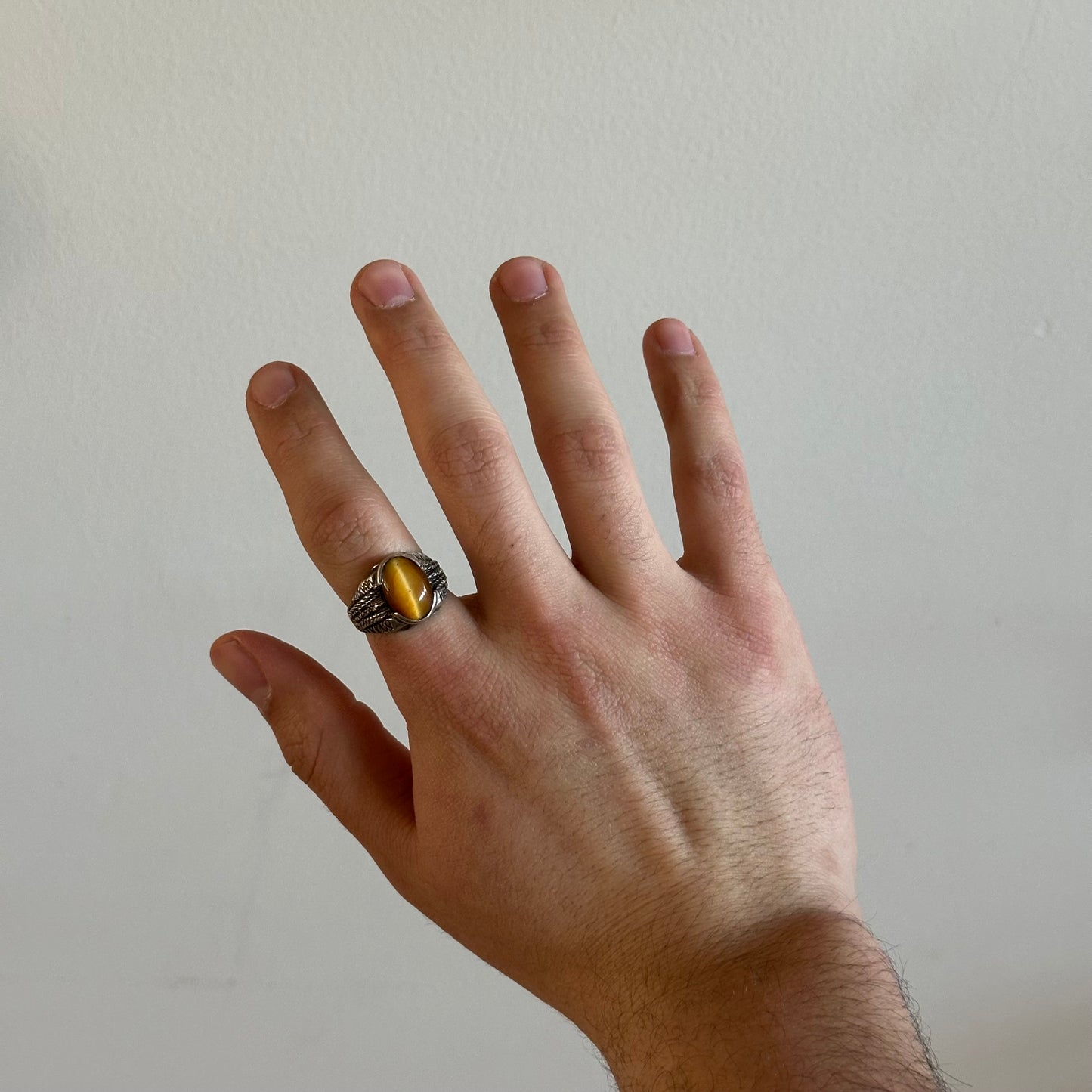 1980's Engraved Ring with Yellow Gem - Size 8