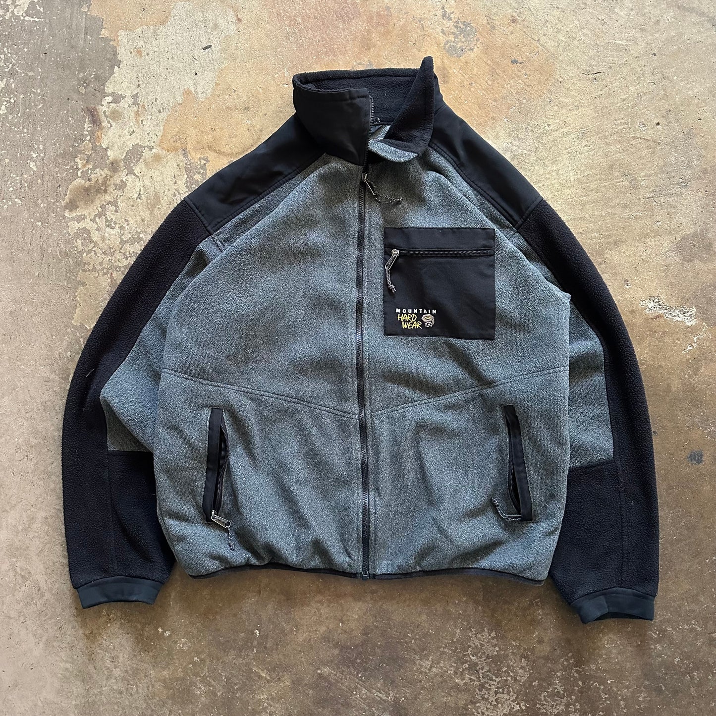 2000's Mountain Hardware Fleece- Extra Large