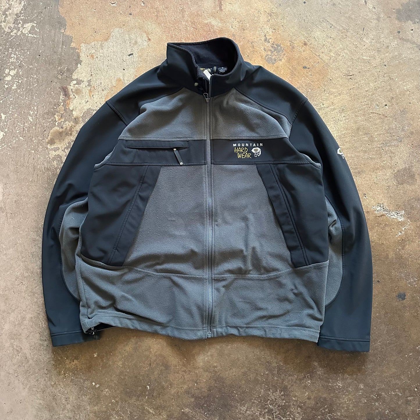 2000's Mountain Hardware Hybrid Fleece- Extra Large