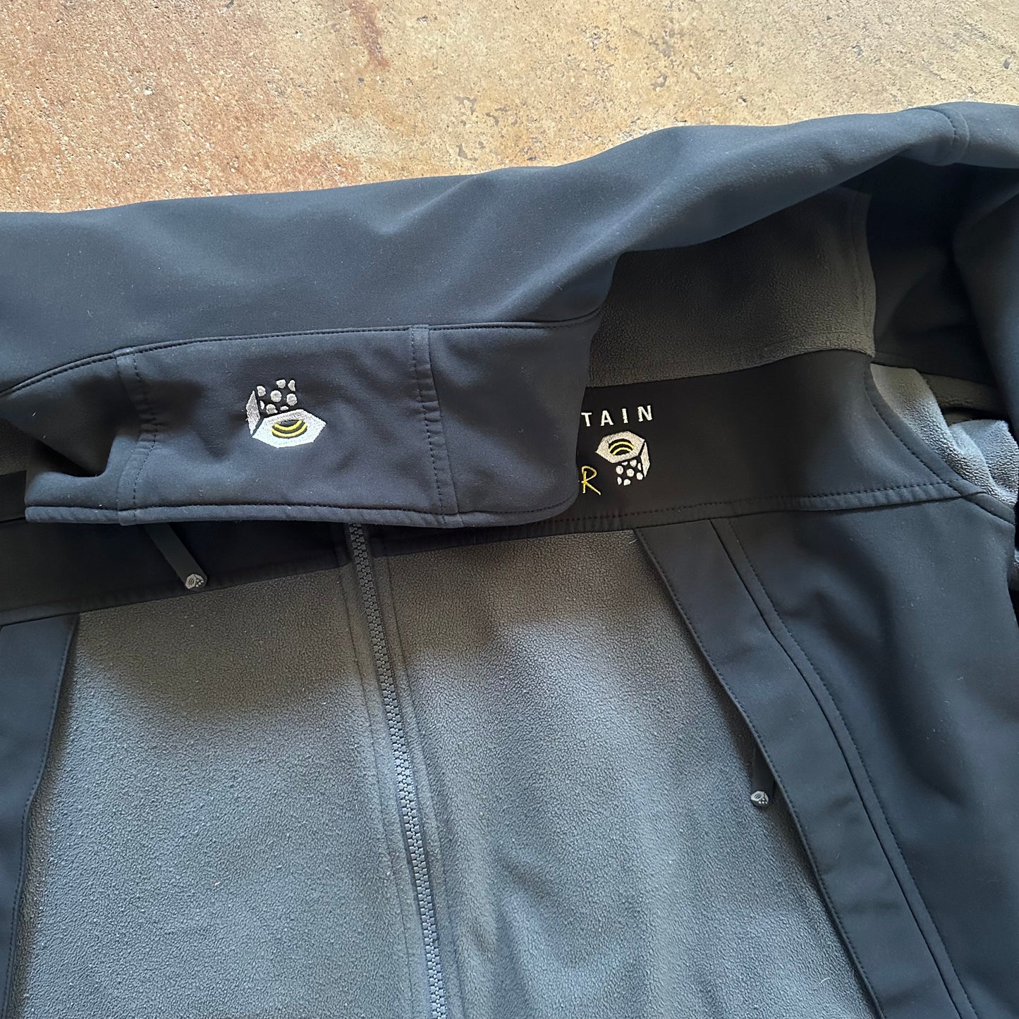 2000's Mountain Hardware Hybrid Fleece- Extra Large
