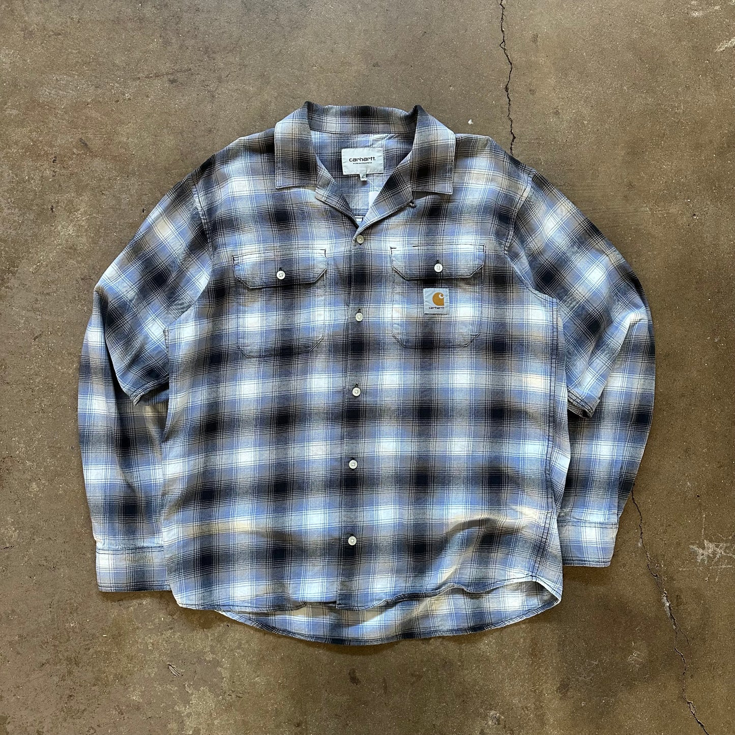 2010's Carhartt Work in Progress Loop Collar Button-Up - Large