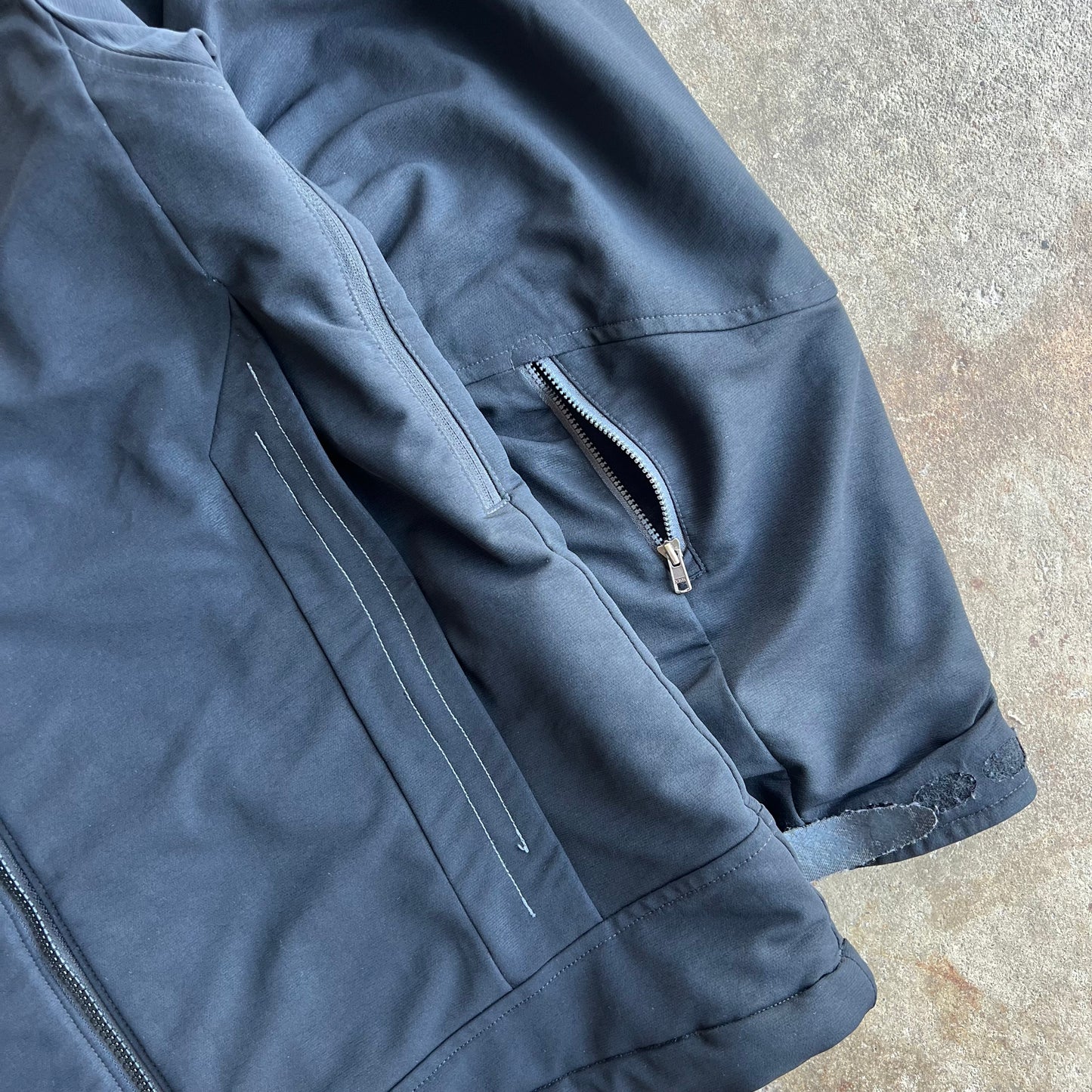 2000's Mountain Hardwear Insulated Jacket - Large