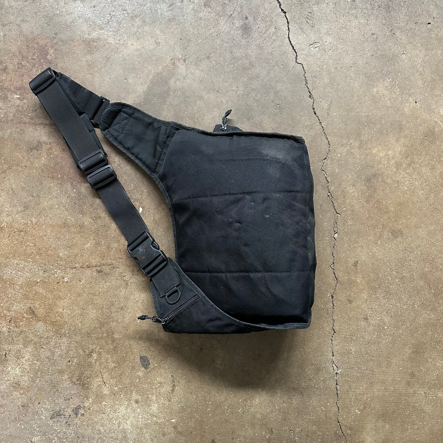 2000's GAP Sling Bag