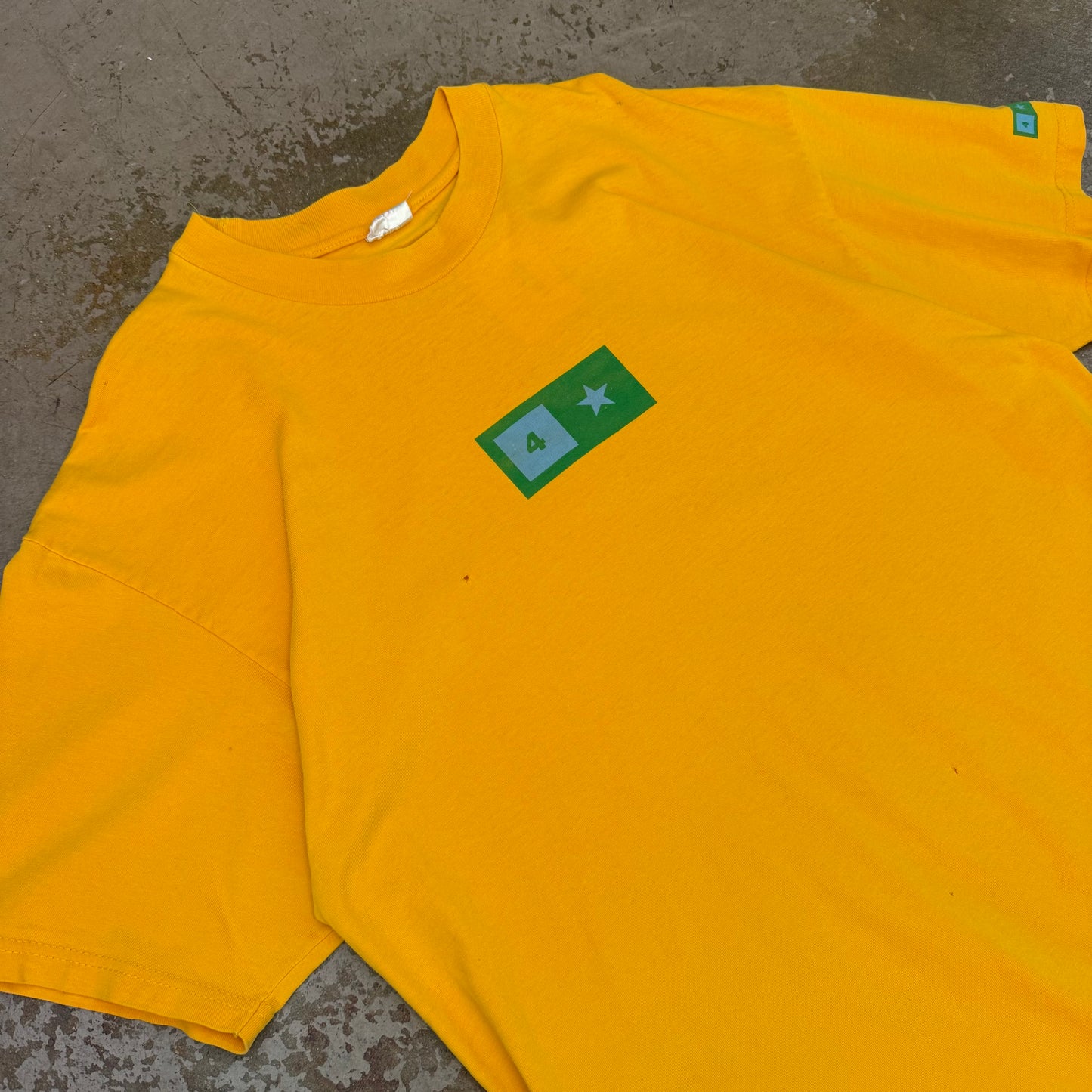 1990’s 4 Star Skate Graphic Tee - Extra Large