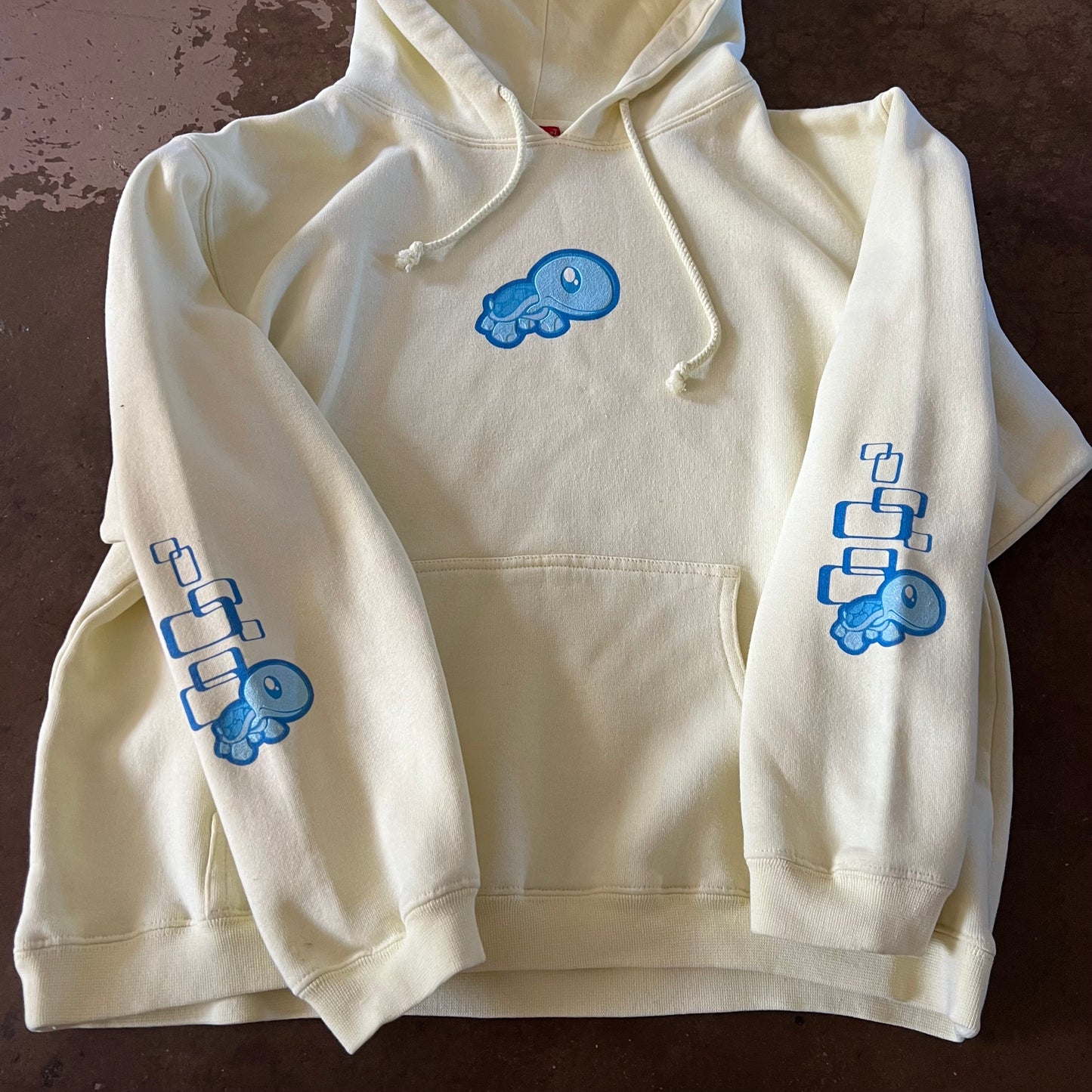 2000's Breakdown "Turtle" Graphic Hoodie - Medium